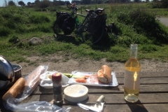 7529 20-3 French bread and cheese