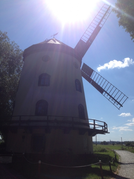 0037 7-8 windmill