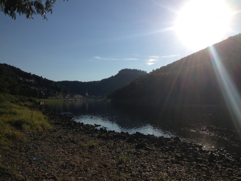 0071 7-8 river bank