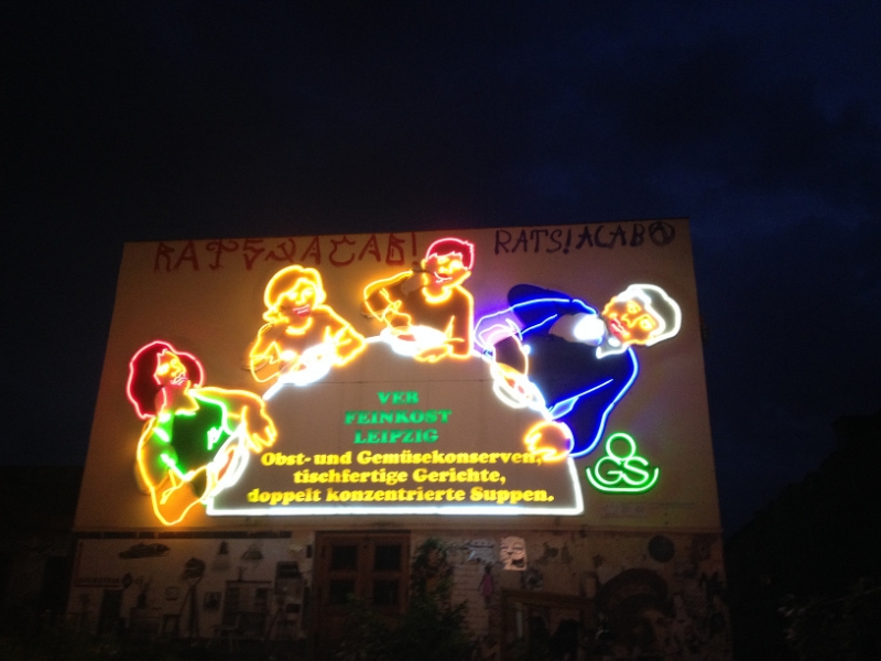 9909 26-7 neon sign