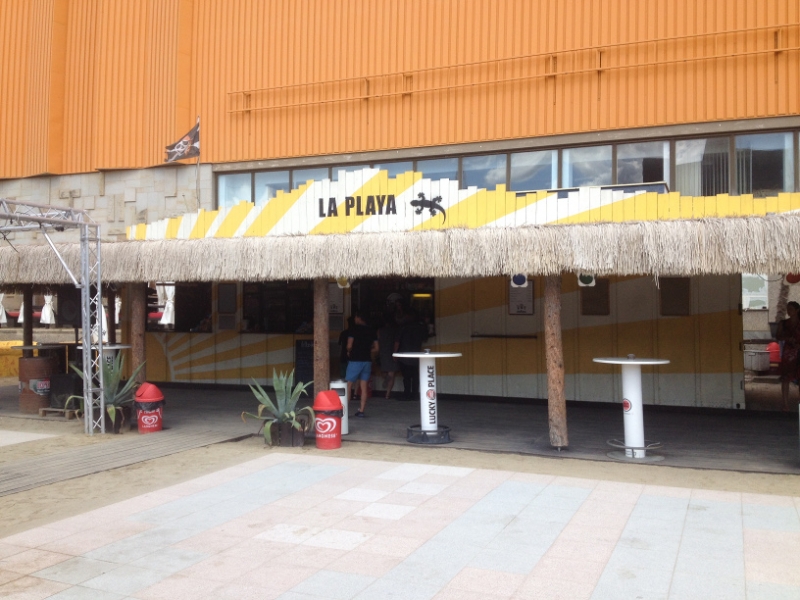 9962 30-7 La Playa