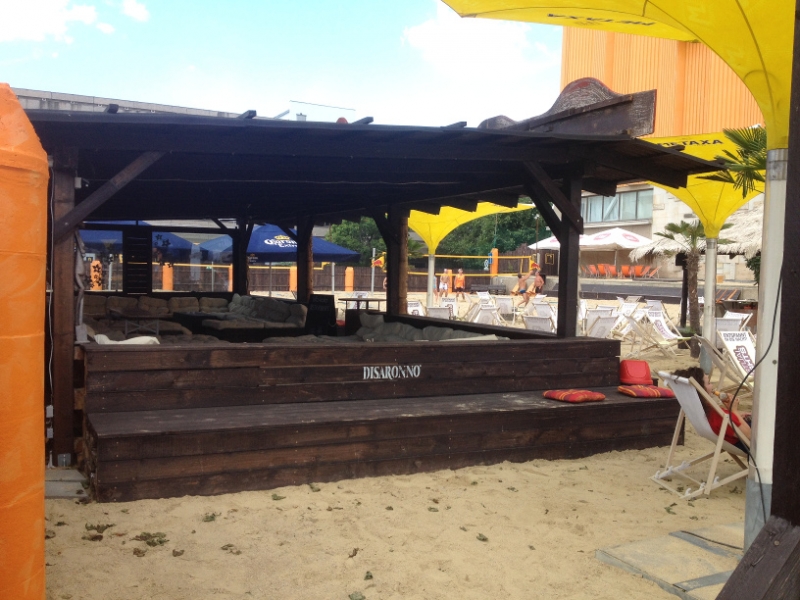 9963 30-7 La Playa