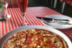 9577  5-7 pizza