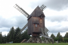 9846 23-7  windmill