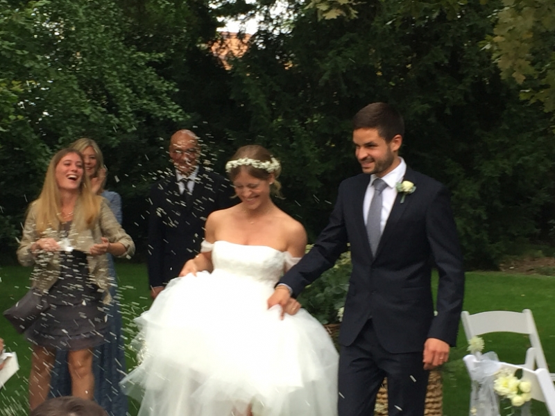 0009 23-9 bride and groom