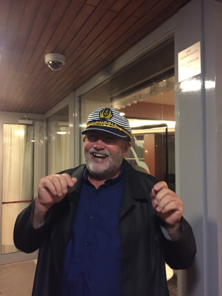 0032 24-9  Ay,Ay, Cap'n