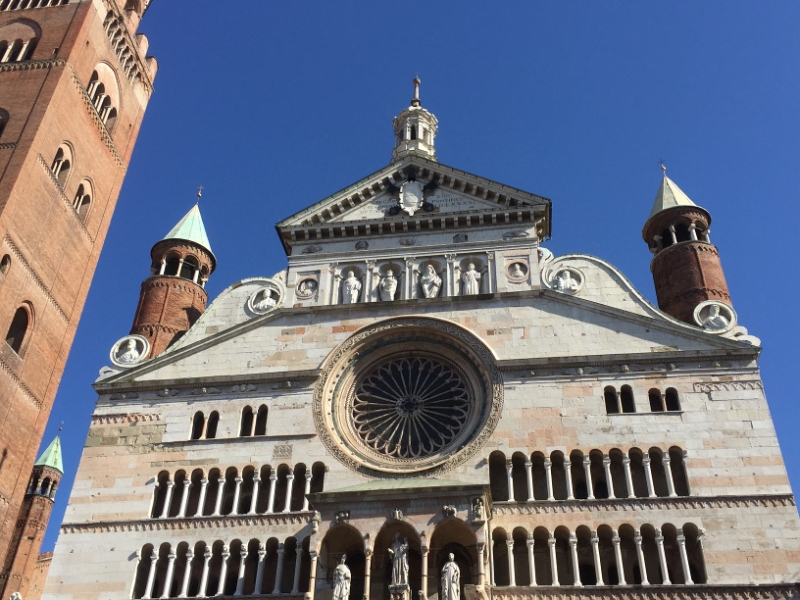 0186 8-10 Church
