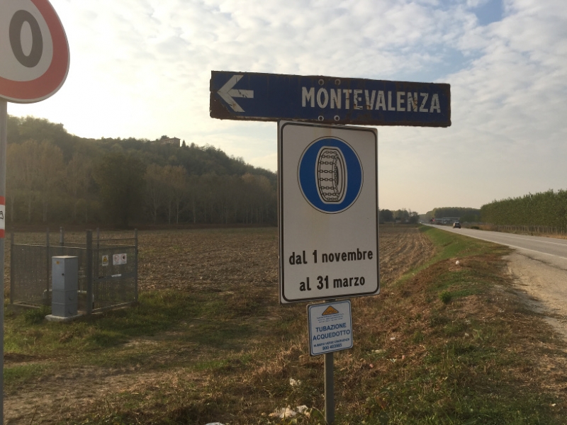 0278 11-10 Signpost