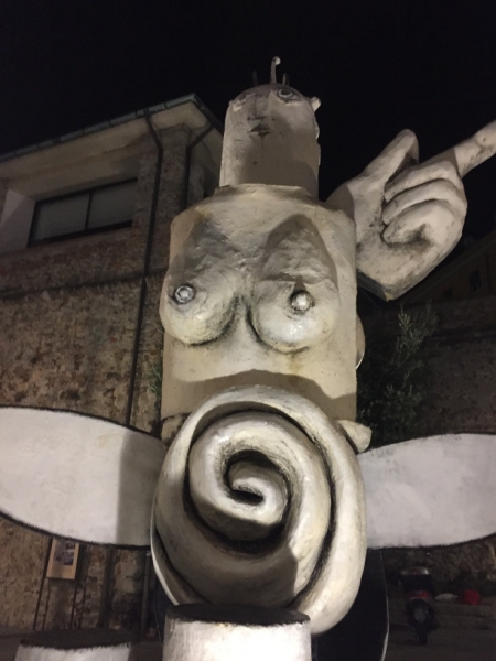 0413 19-10 Sculpture