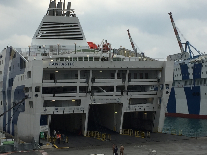 0429 21-10 Ferry