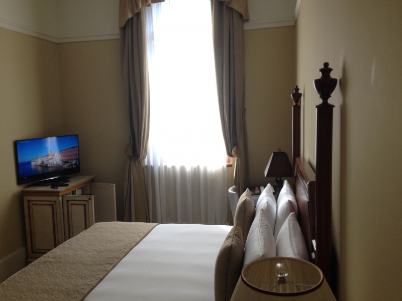 1078  20-9 room