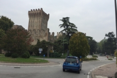 0120 5-10 Castle