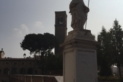 0128 6-10 Statue