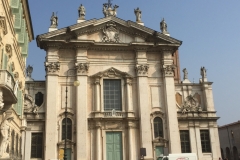 0135 6-10 Building