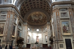 0157 6-10 Basilica interior