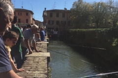 0176 7-10 Fishing