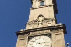 0246 10-10 Clock