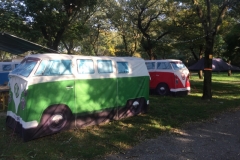 0258 10-10 Camper camp