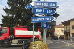 0277 11-10 Signpost