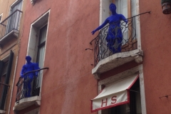 1066  20-9 blue man