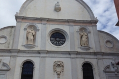 1073  20-9 Church