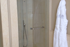 1081  20-9 room
