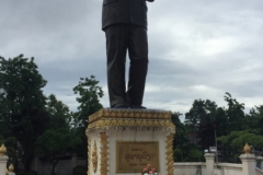 9800  30-7-19 statue