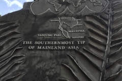 5920 11-2-19 Monument