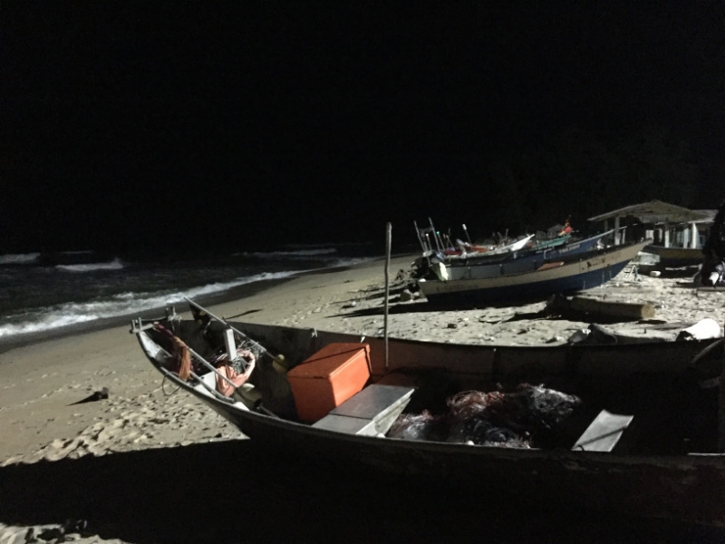 5351  14-1-19 night beach