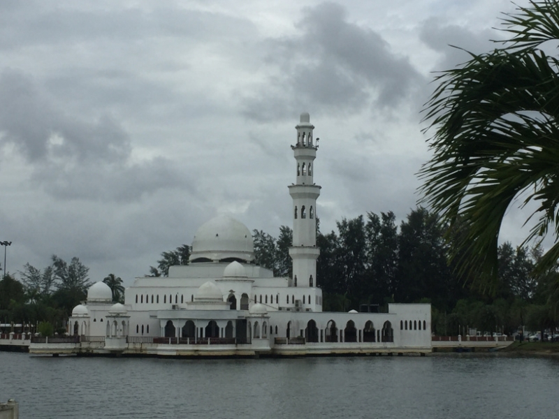 5393 17-1-19  mosque