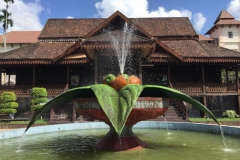 5237  11-1-19 fountain