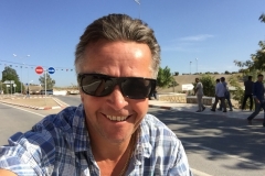 0580 28-10 Brian
