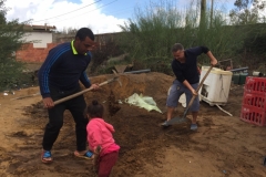 0716 3-11 Digging.