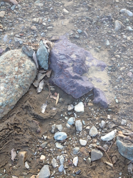 5818 1-2 rocks