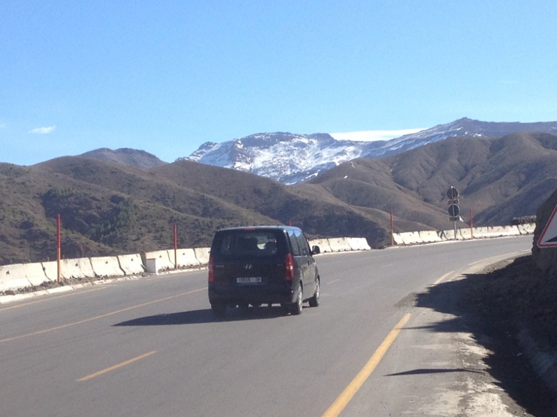 5853 2-2 mountain road view