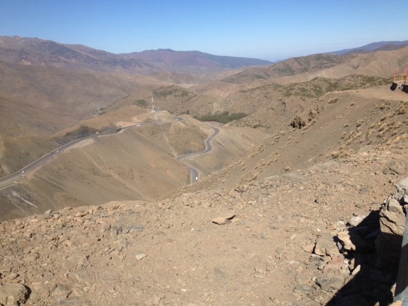 5872 2-2 mountain road view