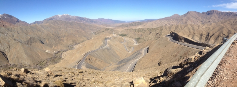 5875 2-2 panorama mountain road view