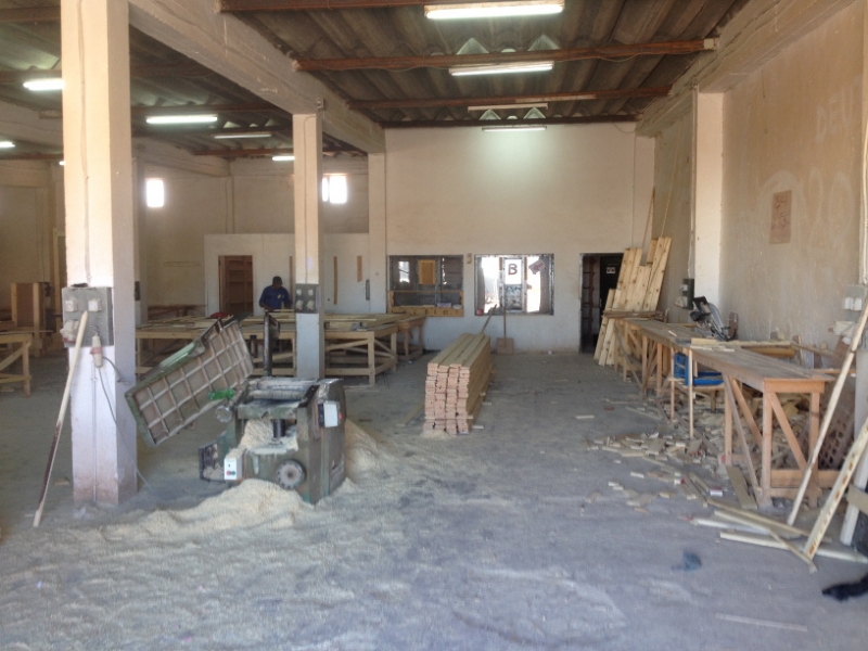 6087 4-2 Carpenter's shop
