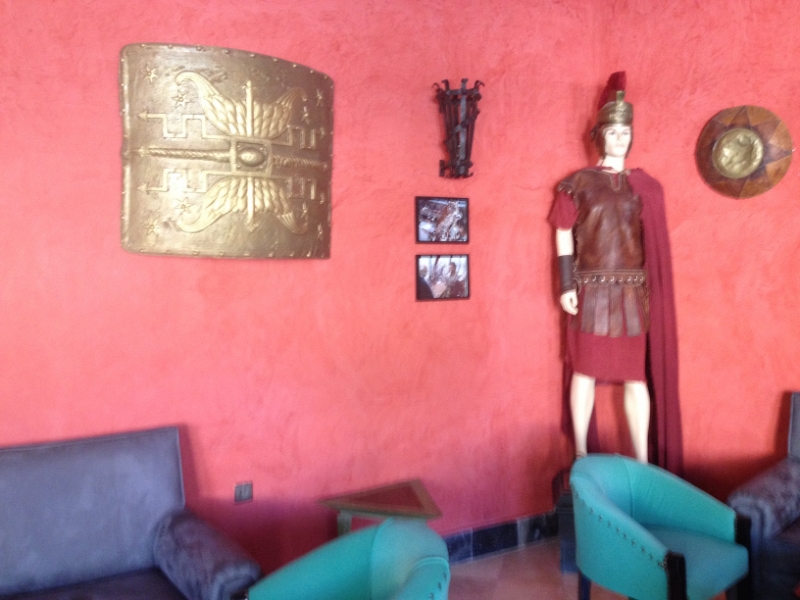 6114 4-2 Roman room