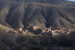 5825 1-2 Village