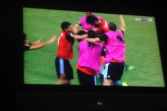 5836 1-2 TV footy