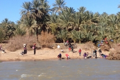 6379 7-2 riverbank &people