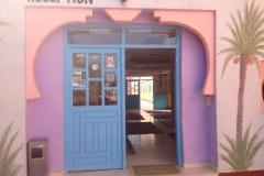 6830 19-2 hotel reception