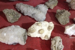 7084 28 -2 mineral museum