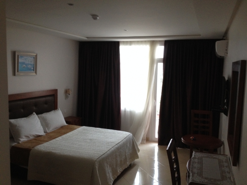 7449 16-3 Hotel