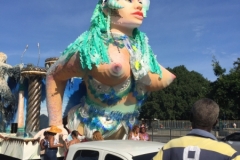 2337  10-2-18 carnival float