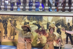 2392  10-2-18 carnival float