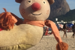 2490 12-2-18 BtS on the beach