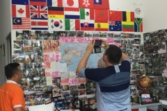 4195 5-12-18 picture wall