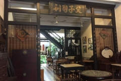 4297- 8-12-18  bar